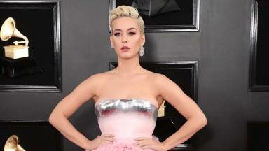 El desagradable y polémico remedio antiedad que practica Katy Perry